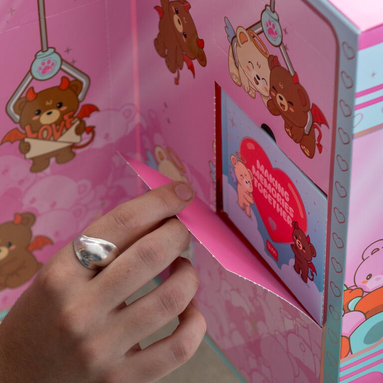 Box with 7 Surprises - 7 Days & 7 Ways to Say I Love You