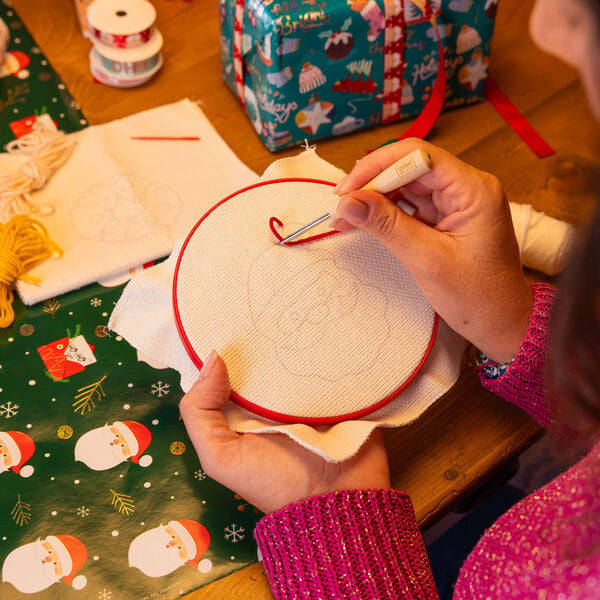 Kit per la Creazione di Decorazioni Natalizie da Appendere - Punch Needle Kit
