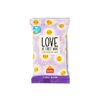 10 Wet Wipes - Love At First Wipe