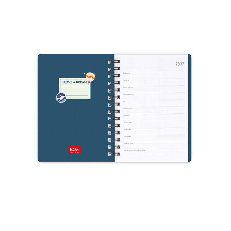 Agenda 12 Mesi Settimanale Small Spiralata 2027 - Travel Stickers Agenda 12 Mesi Settimanale Small Spiralata 2027 - Travel Stickers