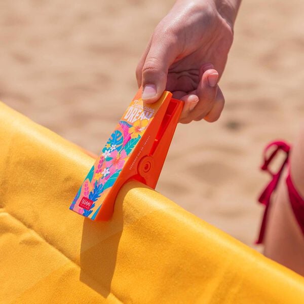 Set of 2 Beach Towel Clips - Tropicana Dream - Beach Towel Clips