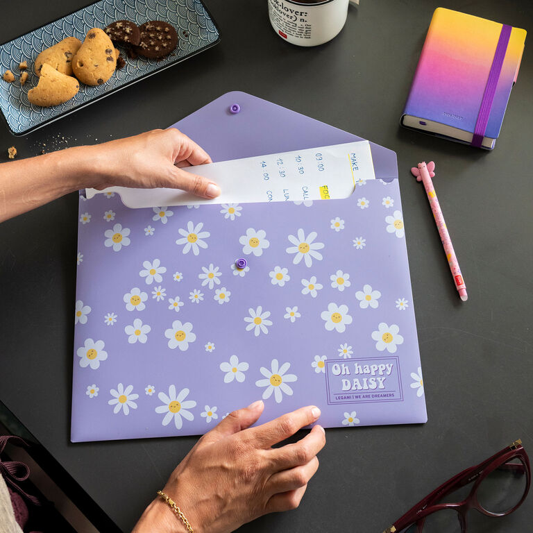 Document Folder - Fold & Order - Daisy Document Folder - Fold & Order - Daisy