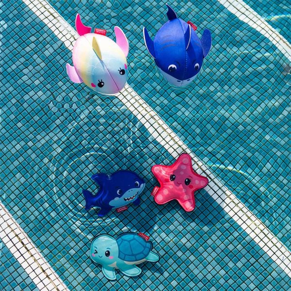 Floating Ball - Shark Floating Ball - Shark