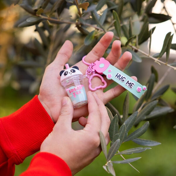 Panda Liquid Keychain - Shake a Wish
