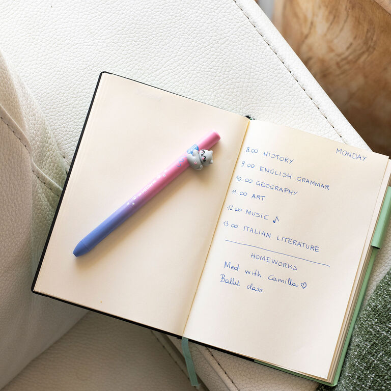 Retractable Ballpoint Kitty "Be Curious"- Free Hugs Retractable Ballpoint Kitty "Be Curious"- Free Hugs