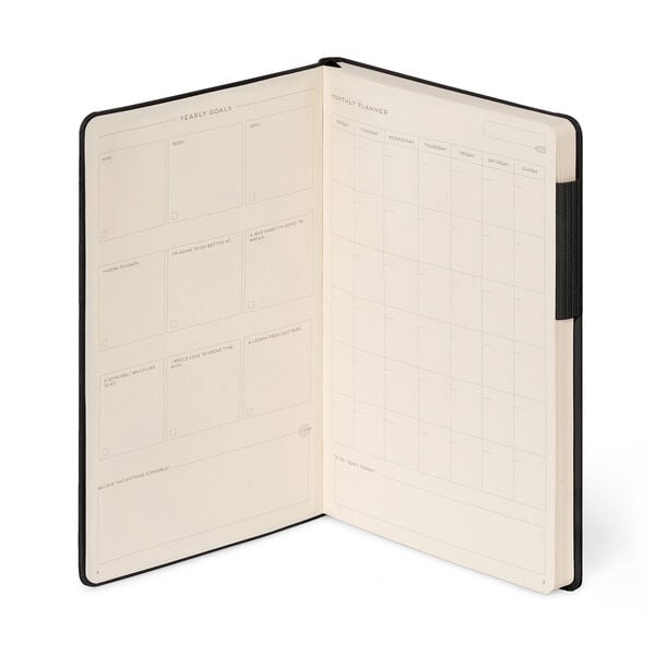 Taccuino con Fogli Bianchi e Copertina Morbida Monocolore - Black Suit - My Notebook Taccuino con Fogli Bianchi e Copertina Morbida Monocolore - Black Suit - My Notebook