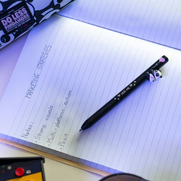 Retractable Ballpoint Panda "Hug me"- Free Hugs Retractable Ballpoint Panda "Hug me"- Free Hugs