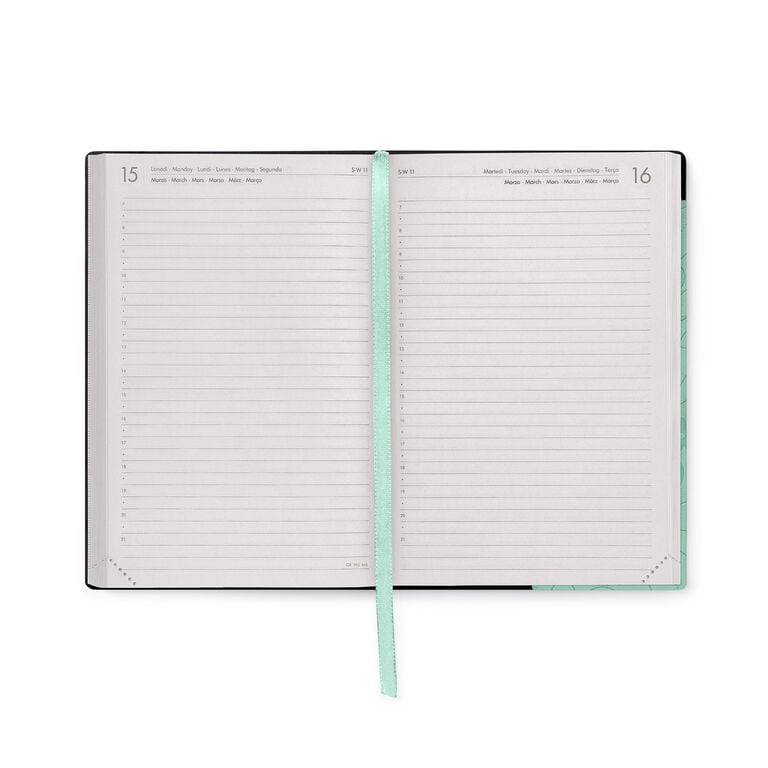 16-Month Medium Daily Diary for 2026/2027 - Botanic Garden