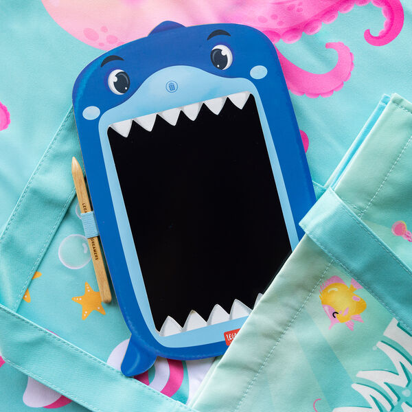 Shark Portable LCD Drawing Board in Cardboard - Magic Sketch Board Shark Portable LCD Drawing Board in Cardboard - Magic Sketch Board