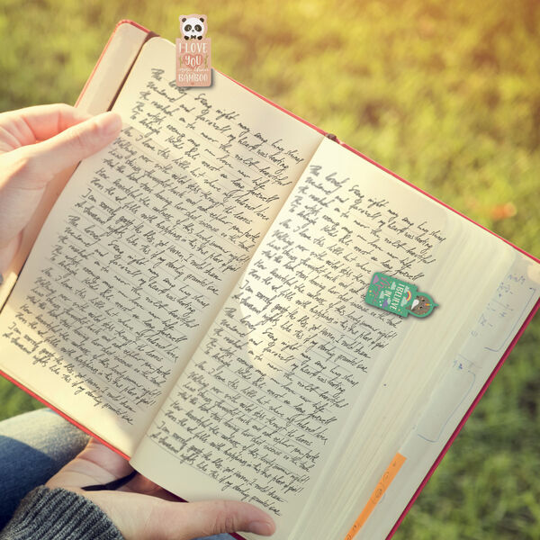 Never Stop Reading - Magnetic Bookmarks