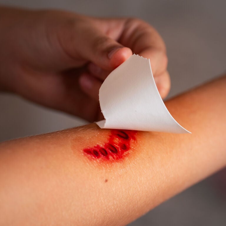 Tatuajes Temporales para el Rostro y el Cuerpo Tatuajes Temporales para el Rostro y el Cuerpo