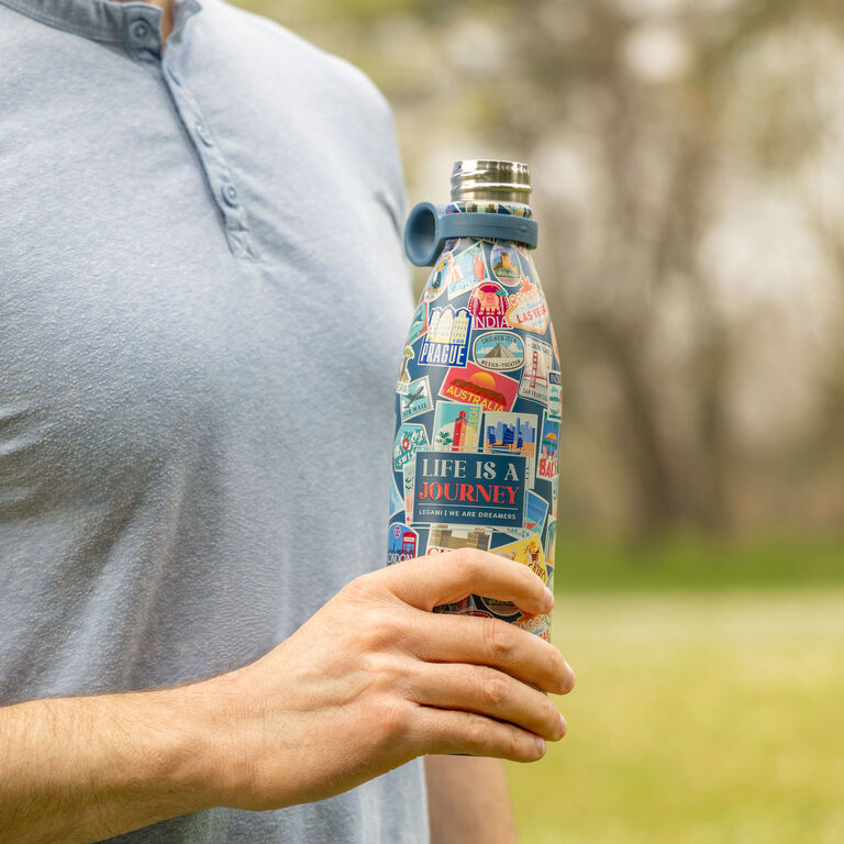 800 ml Vacuum Bottle - Travel Stickers - Hot & Cold 800 ml Vacuum Bottle - Travel Stickers - Hot & Cold